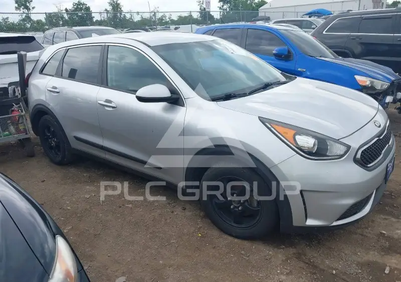 2017 KIA Niro фото