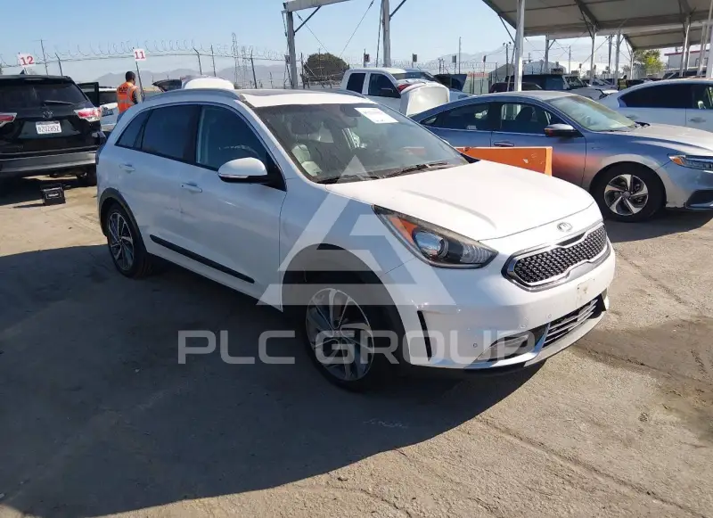 2017 KIA Niro photo