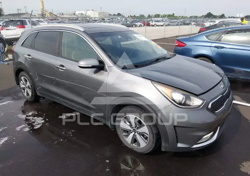 2017 KIA Niro фото
