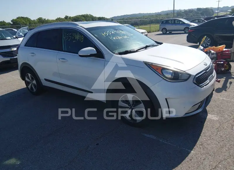 2017 KIA Niro фото