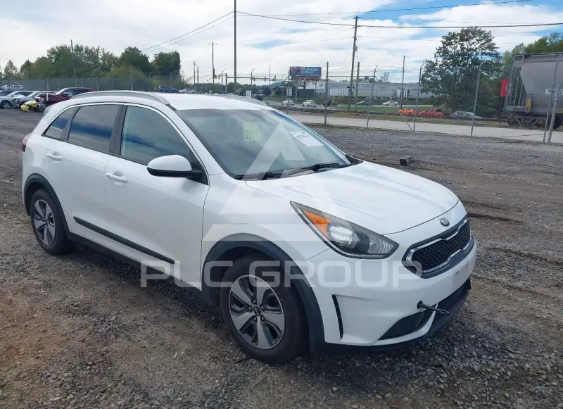 2017 KIA Niro фото