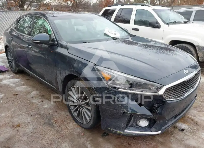 2017 KIA Cadenza фото