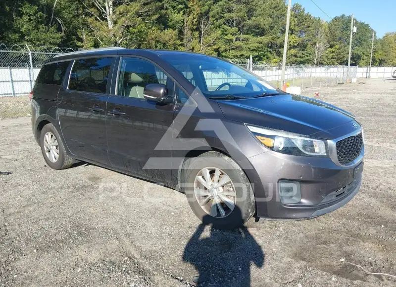 2017 KIA Sedona photo