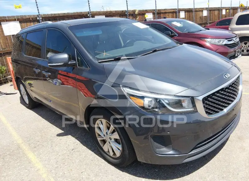 2017 KIA Sedona фото