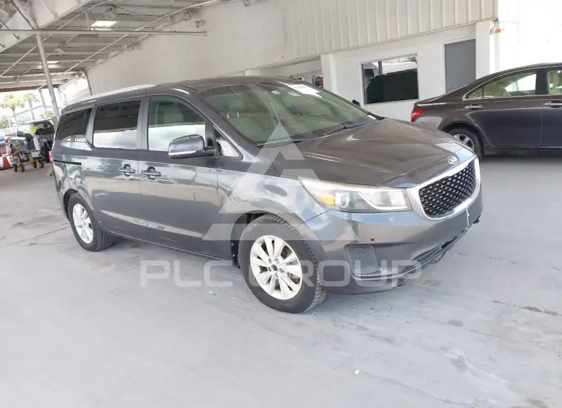 2017 KIA Sedona photo