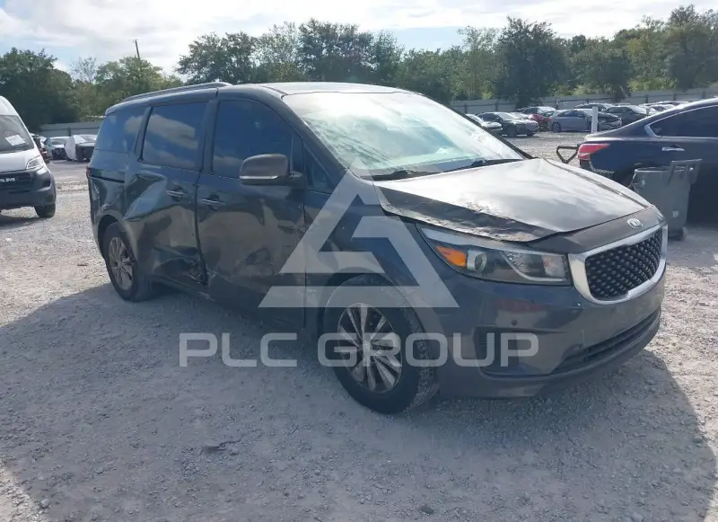 2017 KIA Sedona photo