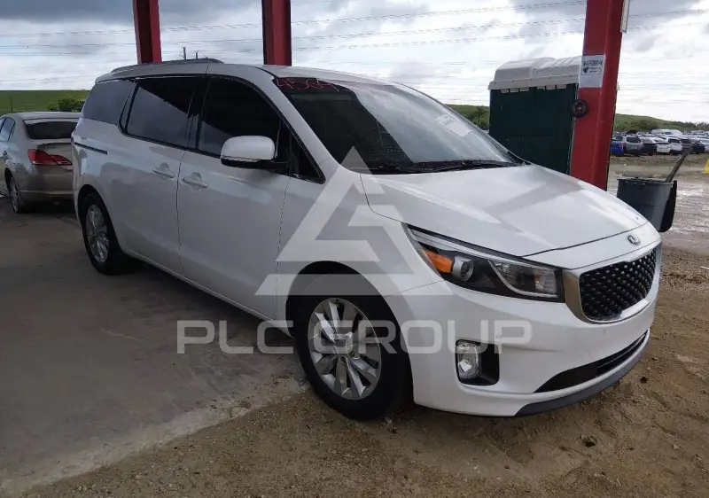 2017 KIA Sedona photo