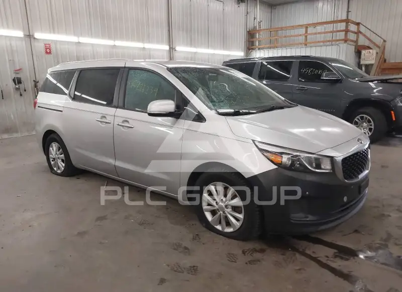 2017 KIA Sedona фото