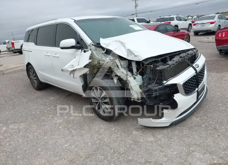 2017 KIA Sedona фото