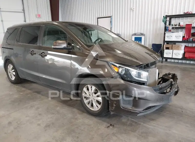 2017 KIA Sedona фото