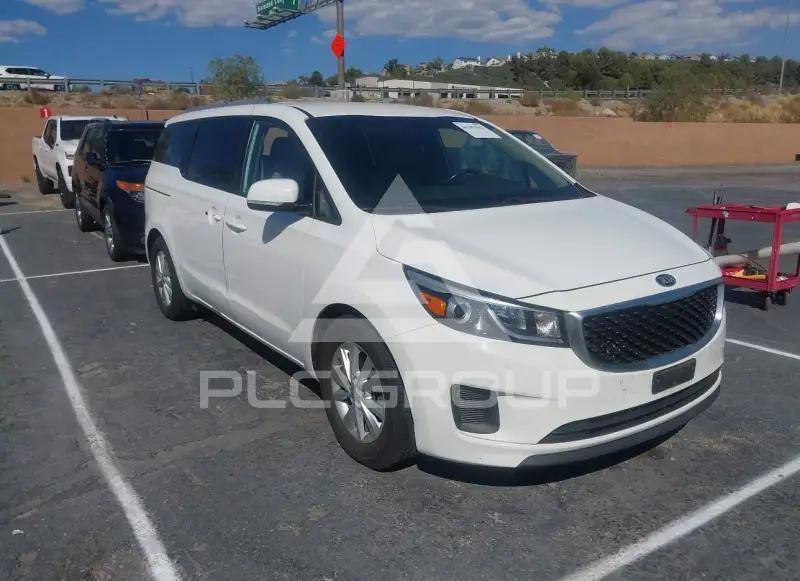 2017 KIA Sedona фото