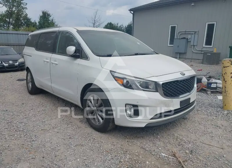 2017 KIA Sedona фото