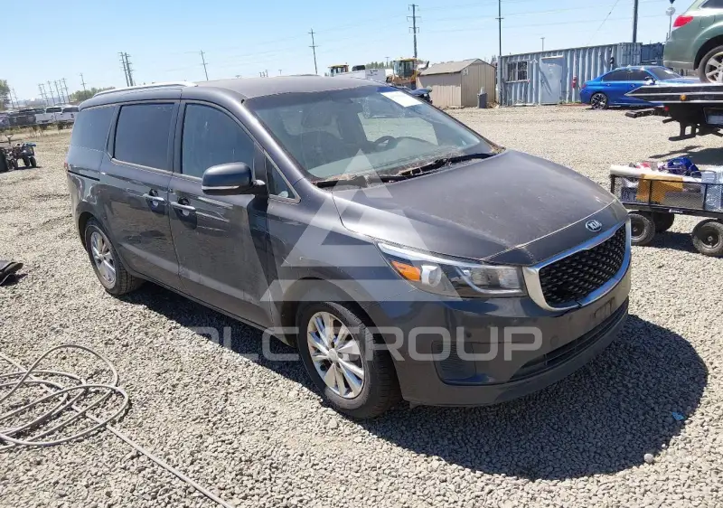 2017 KIA Sedona фото
