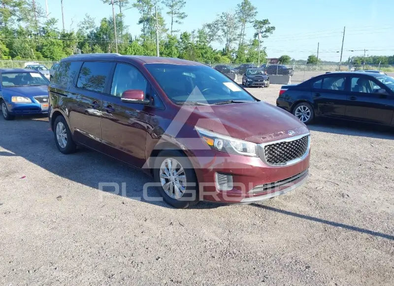 2017 KIA Sedona photo