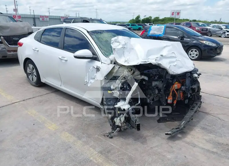 2017 KIA Optima фото