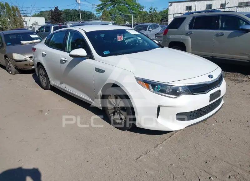 2017 KIA Optima photo