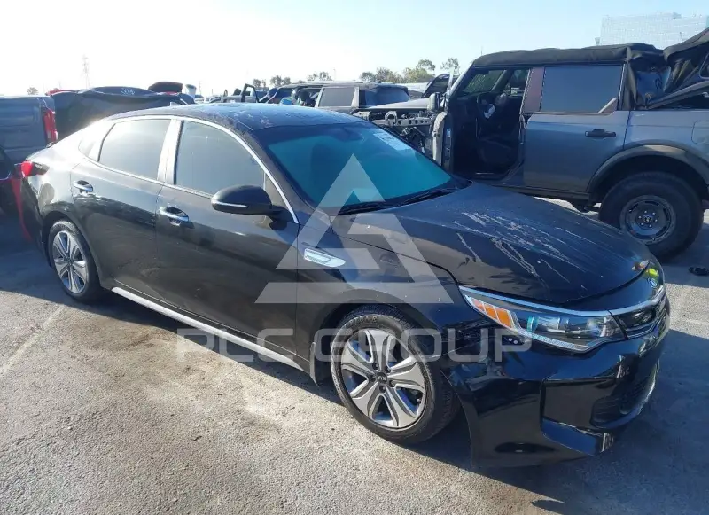 2017 KIA Optima фото