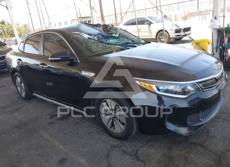 2017 KIA Optima фото