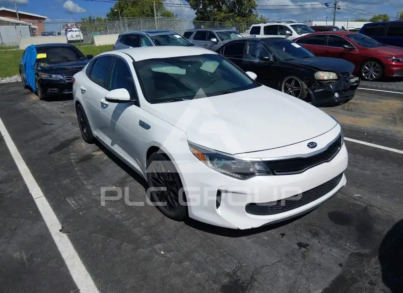 2017 KIA Optima фото