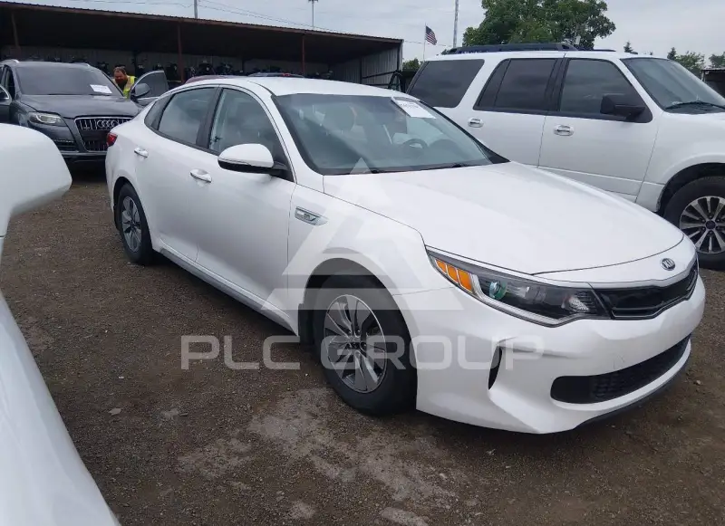 2017 KIA Optima фото