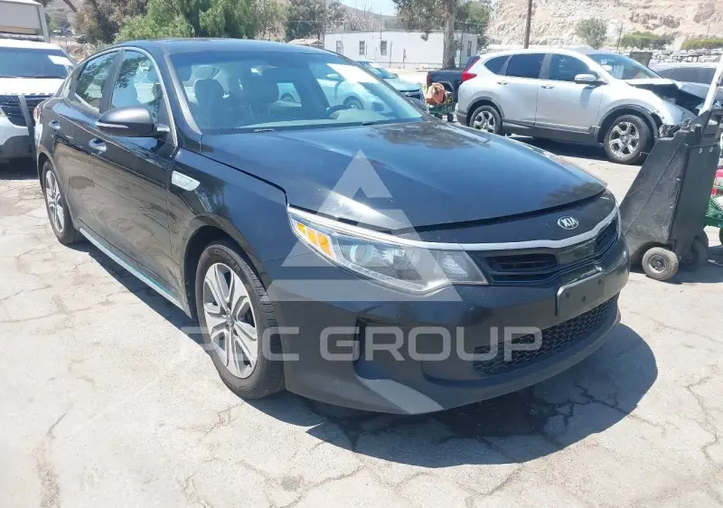 2017 KIA Optima фото