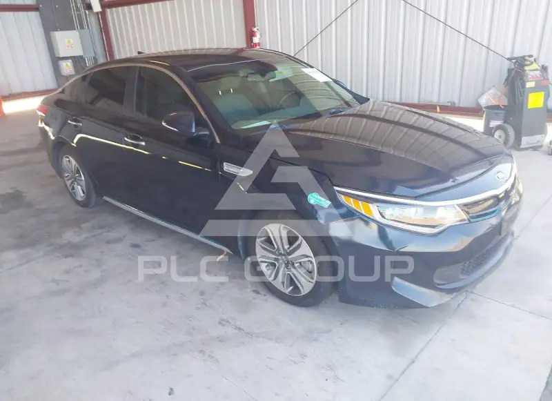 2017 KIA Optima фото