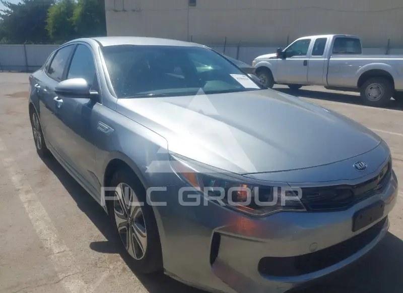 2017 KIA Optima фото