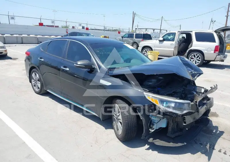 2017 KIA Optima фото