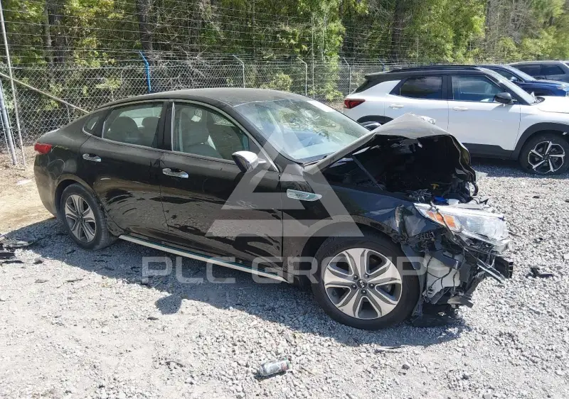 2017 KIA Optima фото