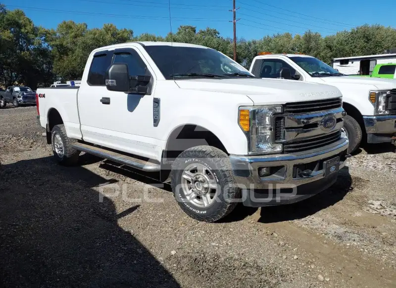 2017 Ford F-250 фото