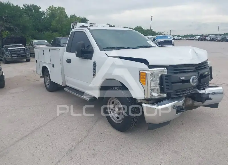 2017 Ford F-250 photo