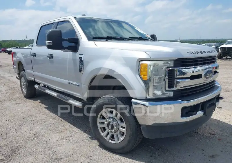 2017 Ford F-250 фото