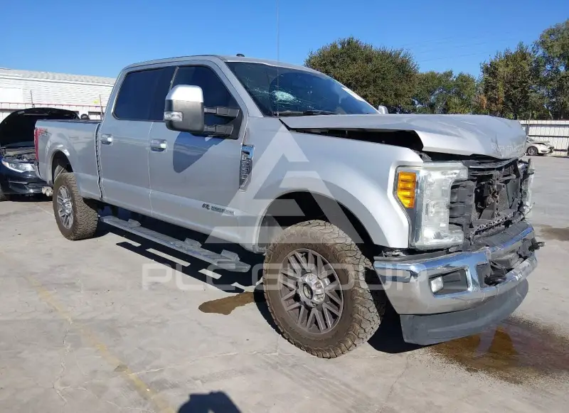 2017 Ford F-250 фото