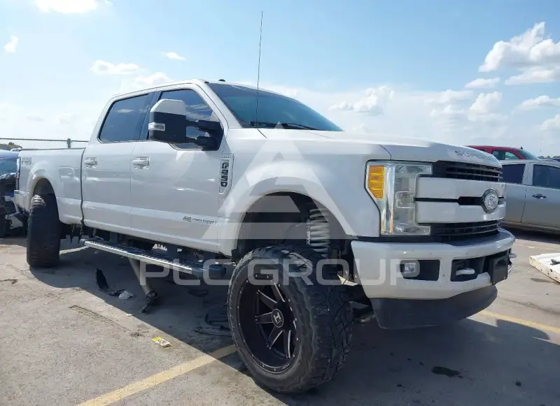2017 Ford F-250 фото