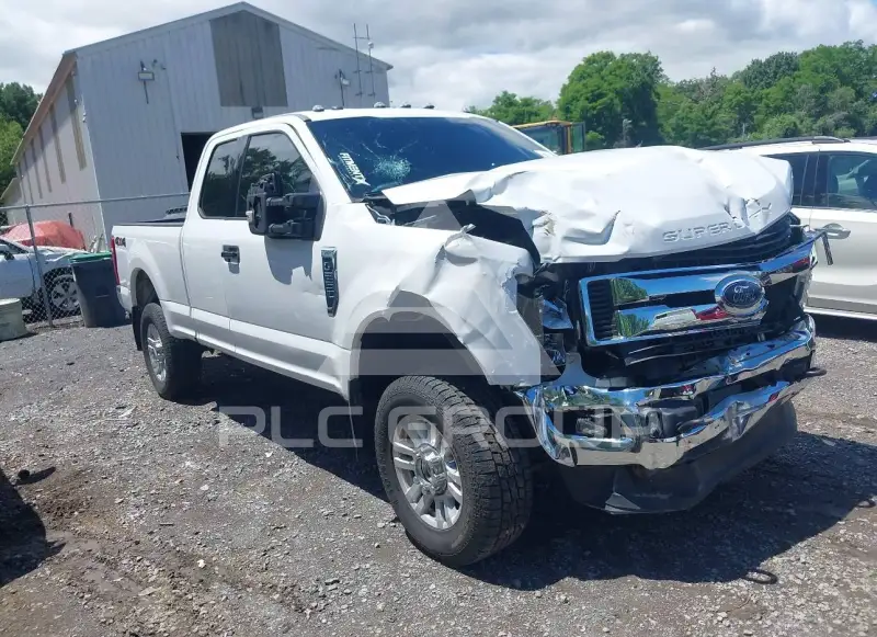 2017 Ford F-250 фото