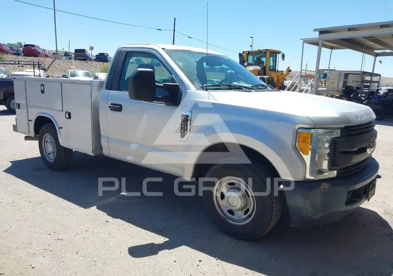 2017 Ford F-250 фото