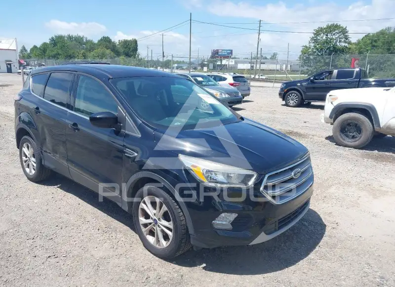 2017 Ford ESCAPE фото