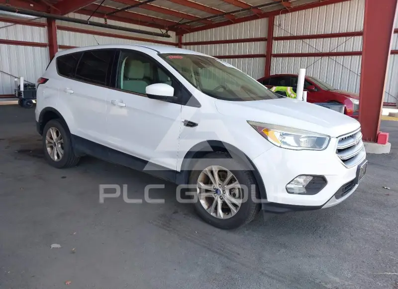 2017 Ford ESCAPE фото