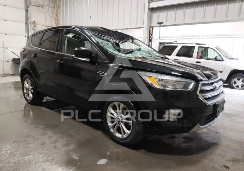 2017 Ford ESCAPE фото