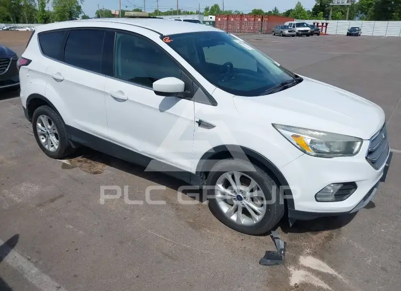 2017 Ford ESCAPE фото