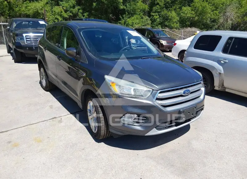 2017 Ford ESCAPE фото