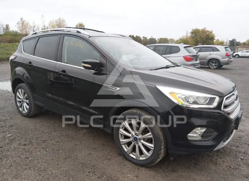 2017 Ford ESCAPE photo