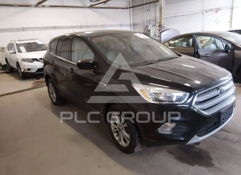2017 Ford ESCAPE фото