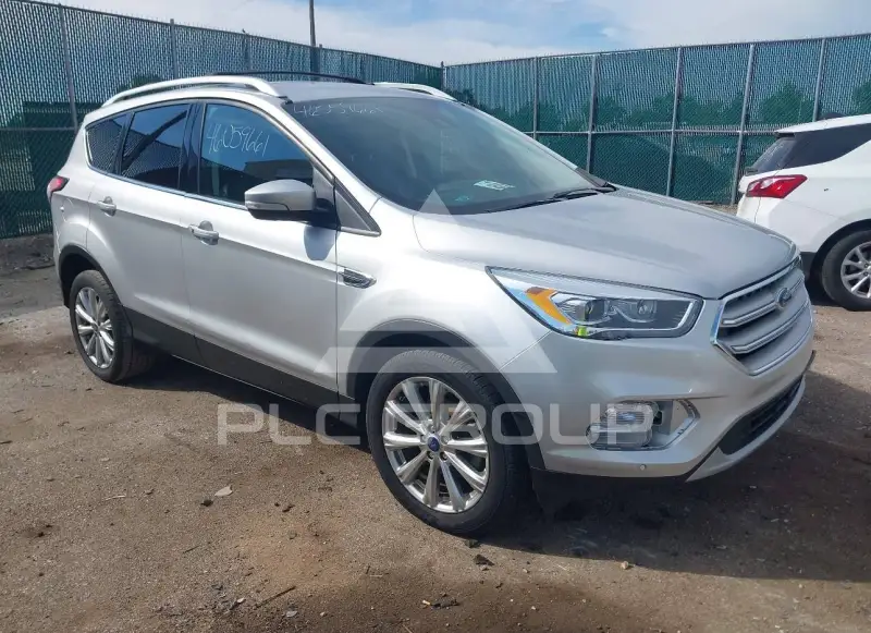 2017 Ford ESCAPE photo