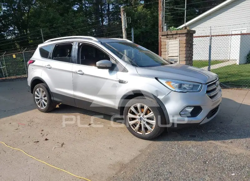 2017 Ford ESCAPE фото