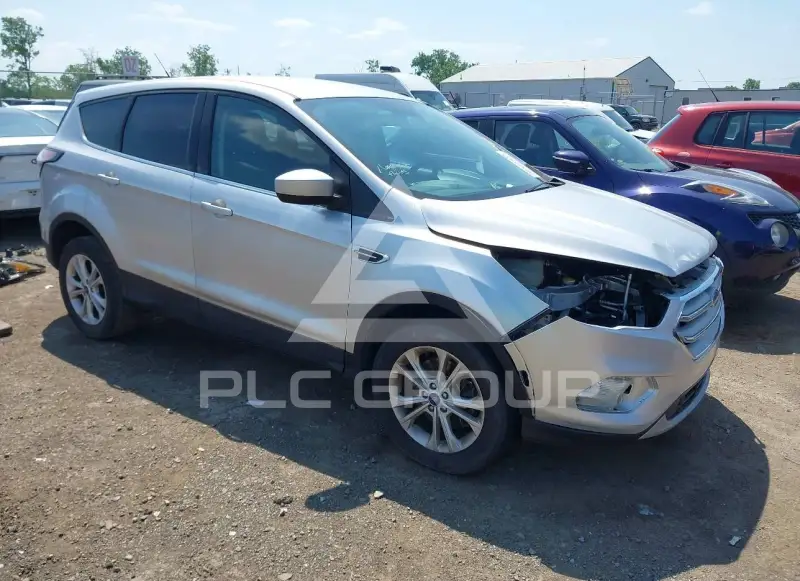 2017 Ford ESCAPE фото