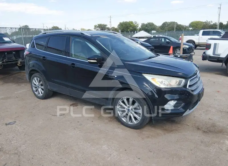 2017 Ford ESCAPE photo