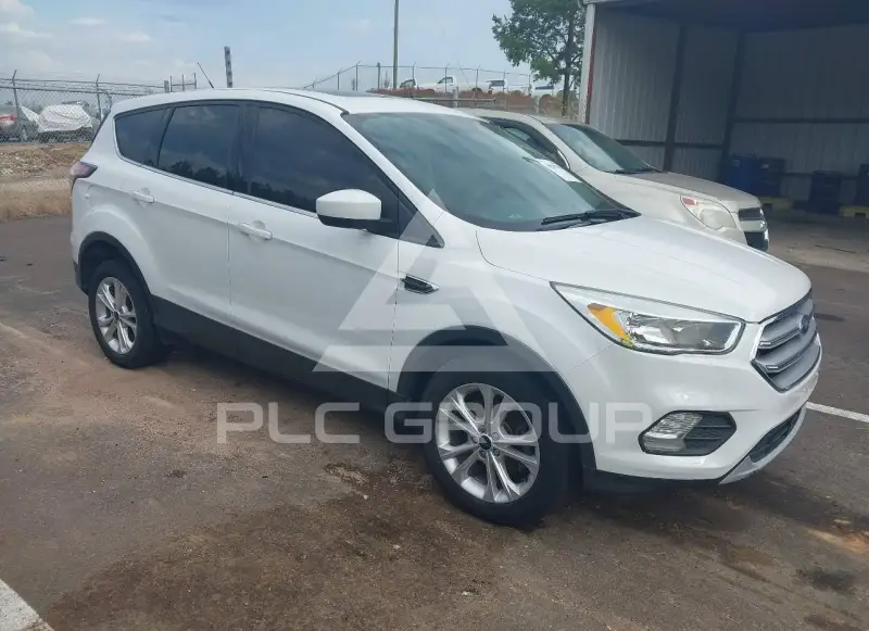 2017 Ford ESCAPE фото