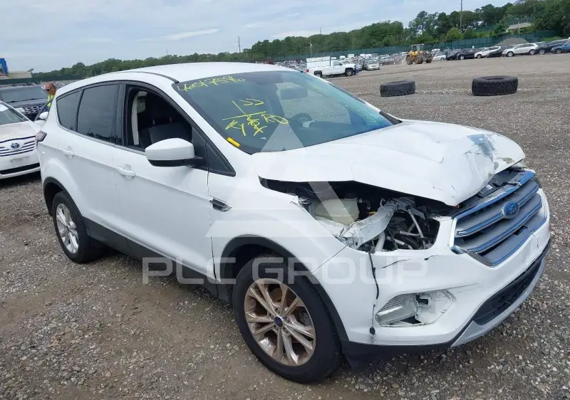 2017 Ford ESCAPE фото