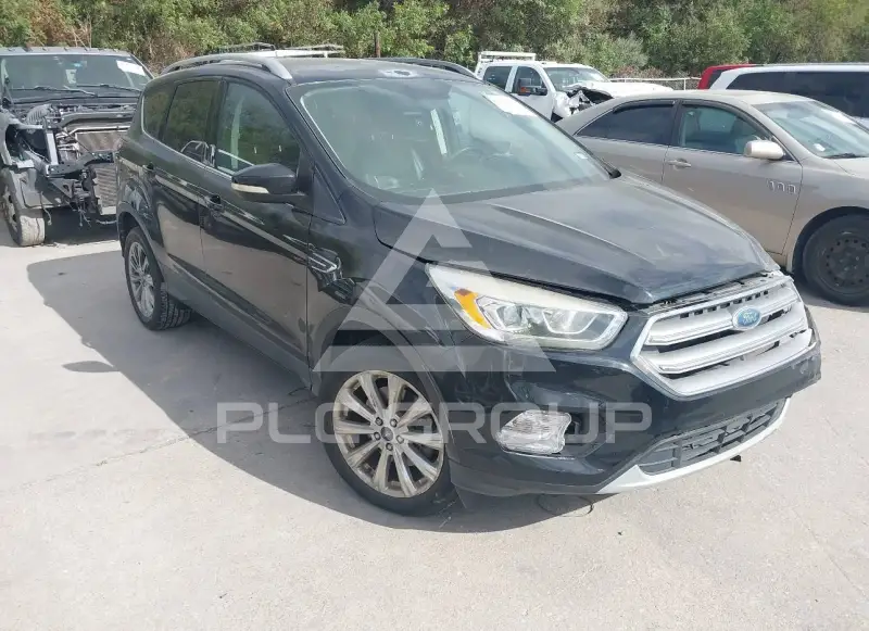 2017 Ford ESCAPE photo